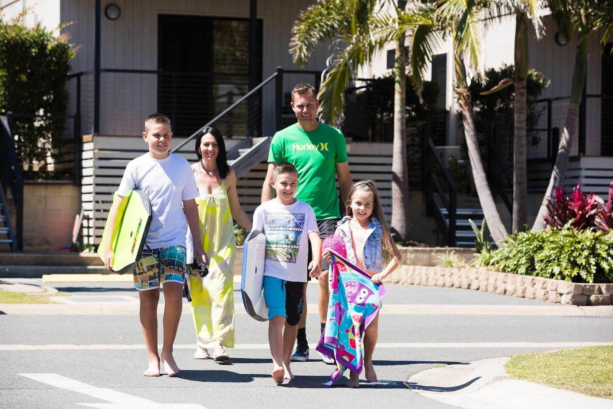 Burleigh Beach Tourist Park โกลด์โคสต์ ภายนอก รูปภาพ